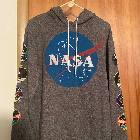 NASA Sweatshirt boys size 18 Large - Picture 1 of 4